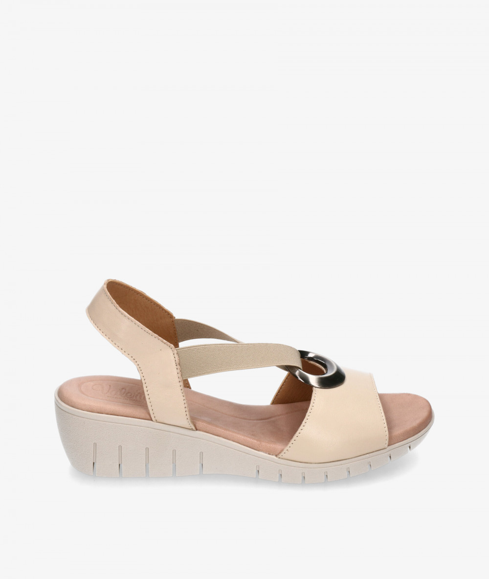 Sandalias Valeria´s  1004 en beige