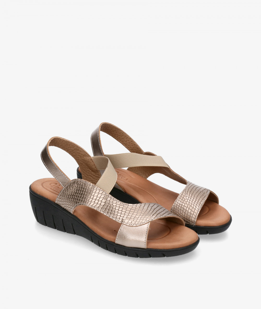 Sandalias Valeria´s  1011 en taupe metalizado
