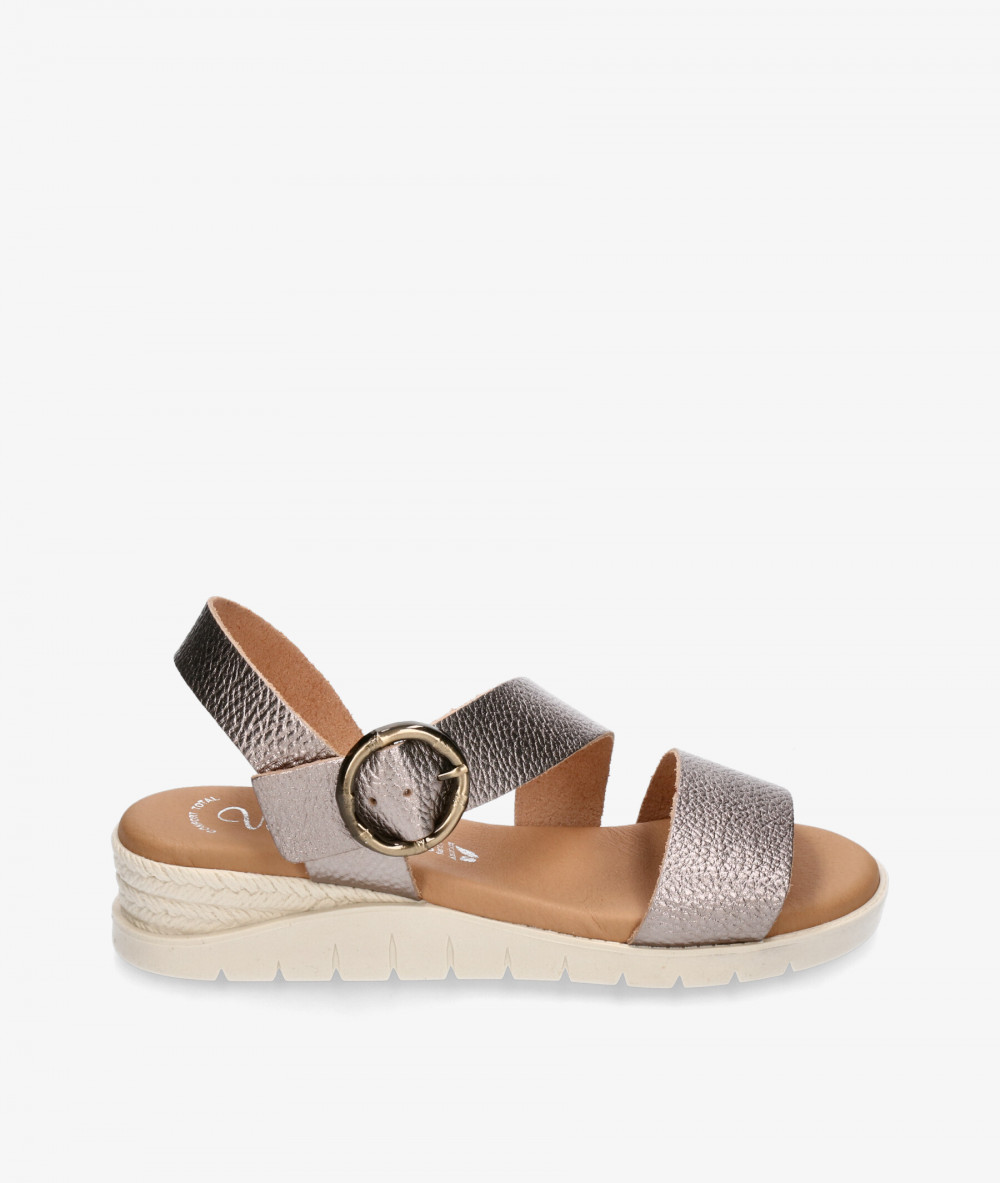 Sandalias Valeria´s  1130 en taupe metalizado