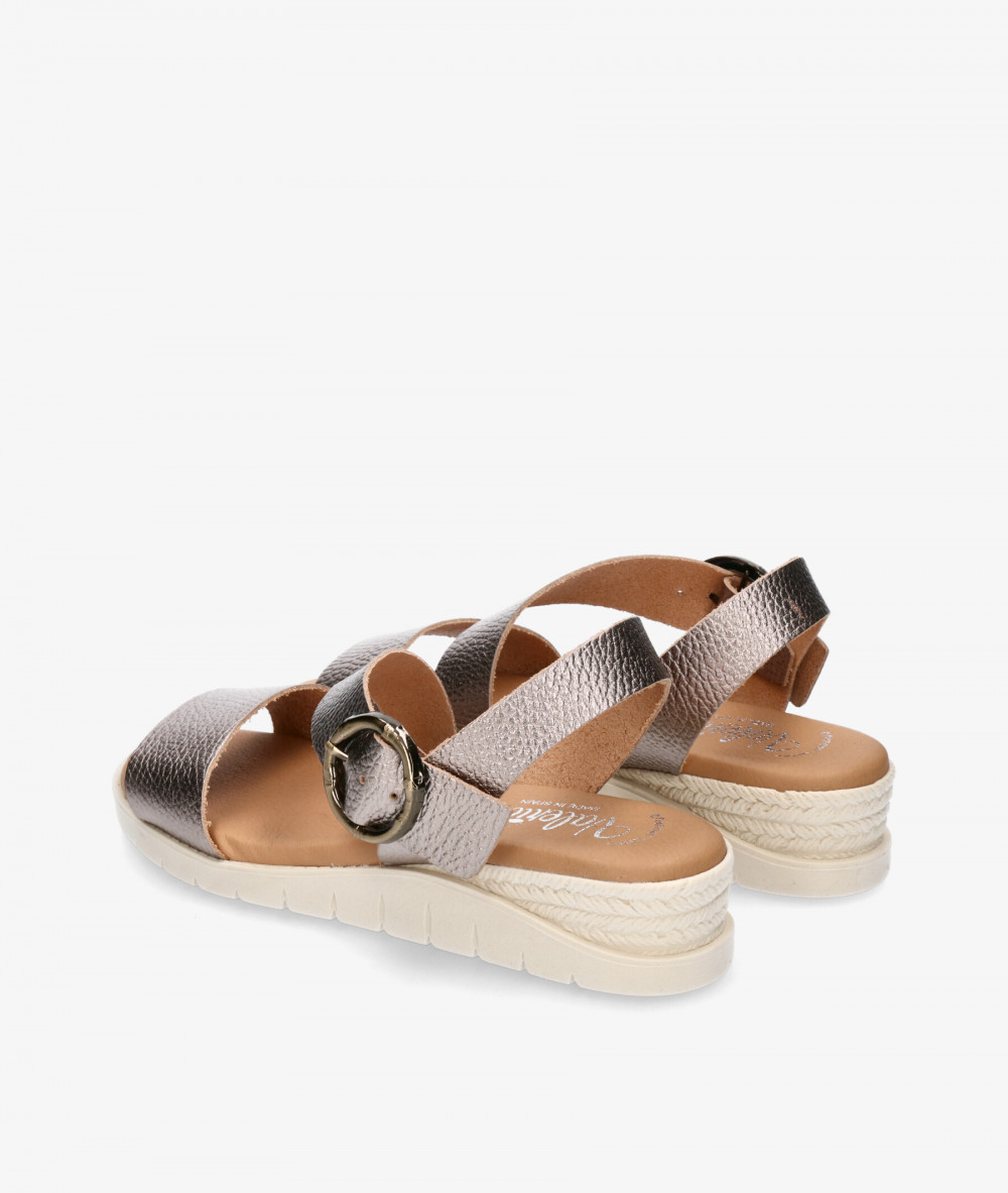 Sandalias Valeria´s  1130 en taupe metalizado