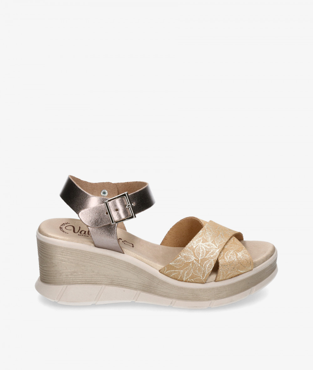 Sandalias Valeria´s  1165 en beige