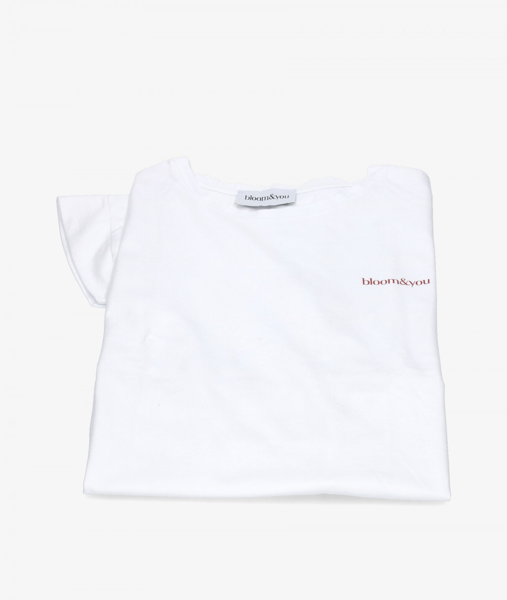 Elevate your look! Our PRENDAS DE ROPA collection a combination of design, quality and comfort for your daily outfits