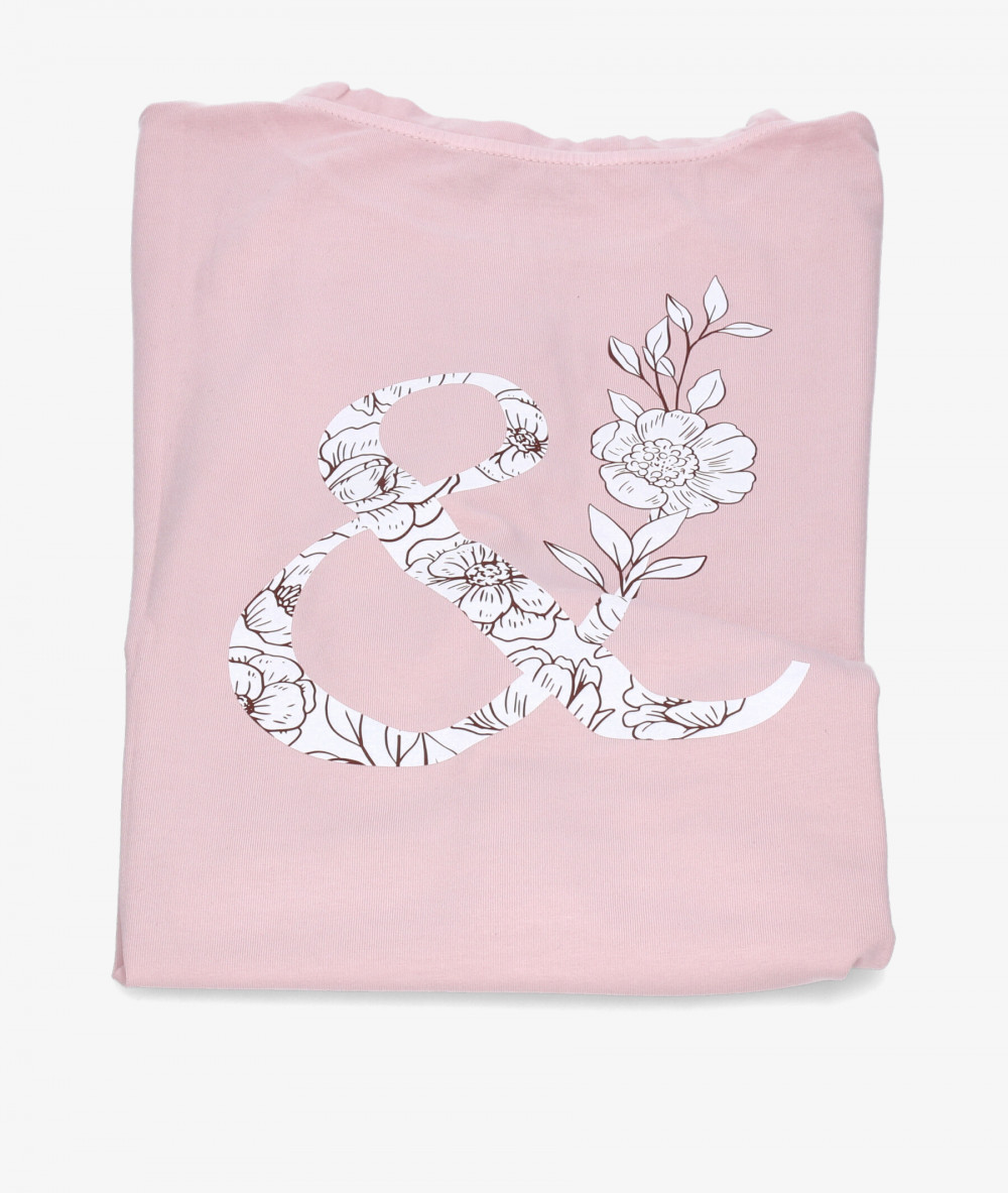 Elevate your look! Our PRENDAS DE ROPA collection a combination of design, quality and comfort for your daily outfits