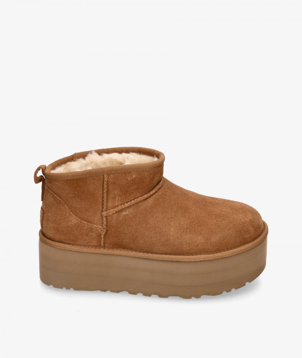 Botines UGG  CLASSIC ULTRA MINI PLATFORM en cuero Botines UGG  CLASSIC ULTRA MINI PLATFORM en cuero