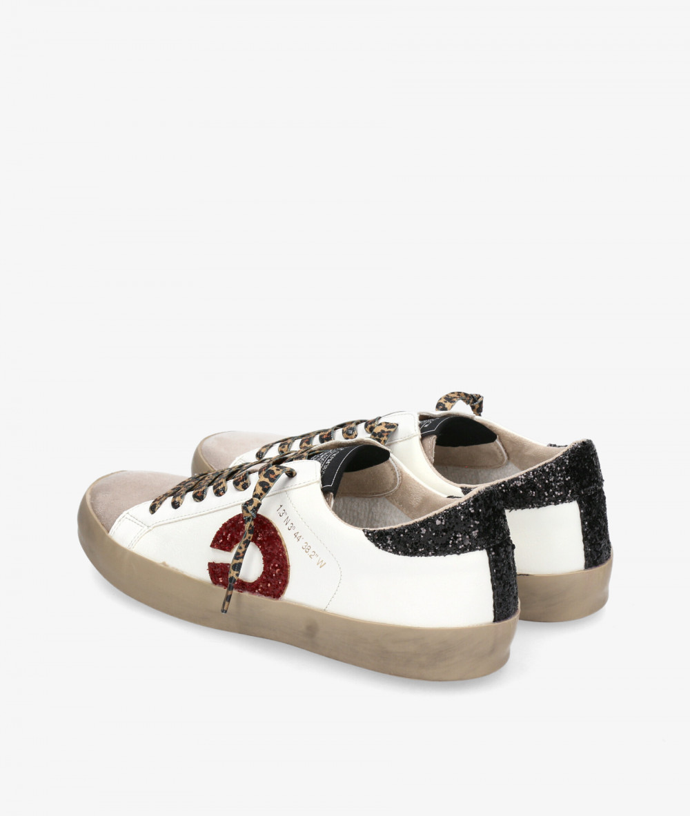Deportivos CORINA  M4500 en leopardo  Deportivos CORINA  M4500 en leopardo