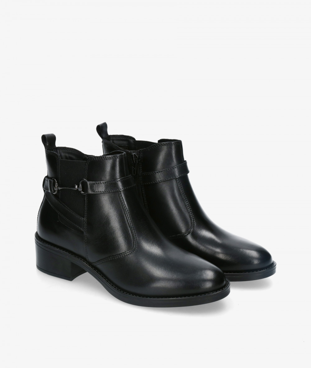 Traveris Ankle boots  LOR14-2744 in black Traveris Ankle boots  LOR14-2744 in black