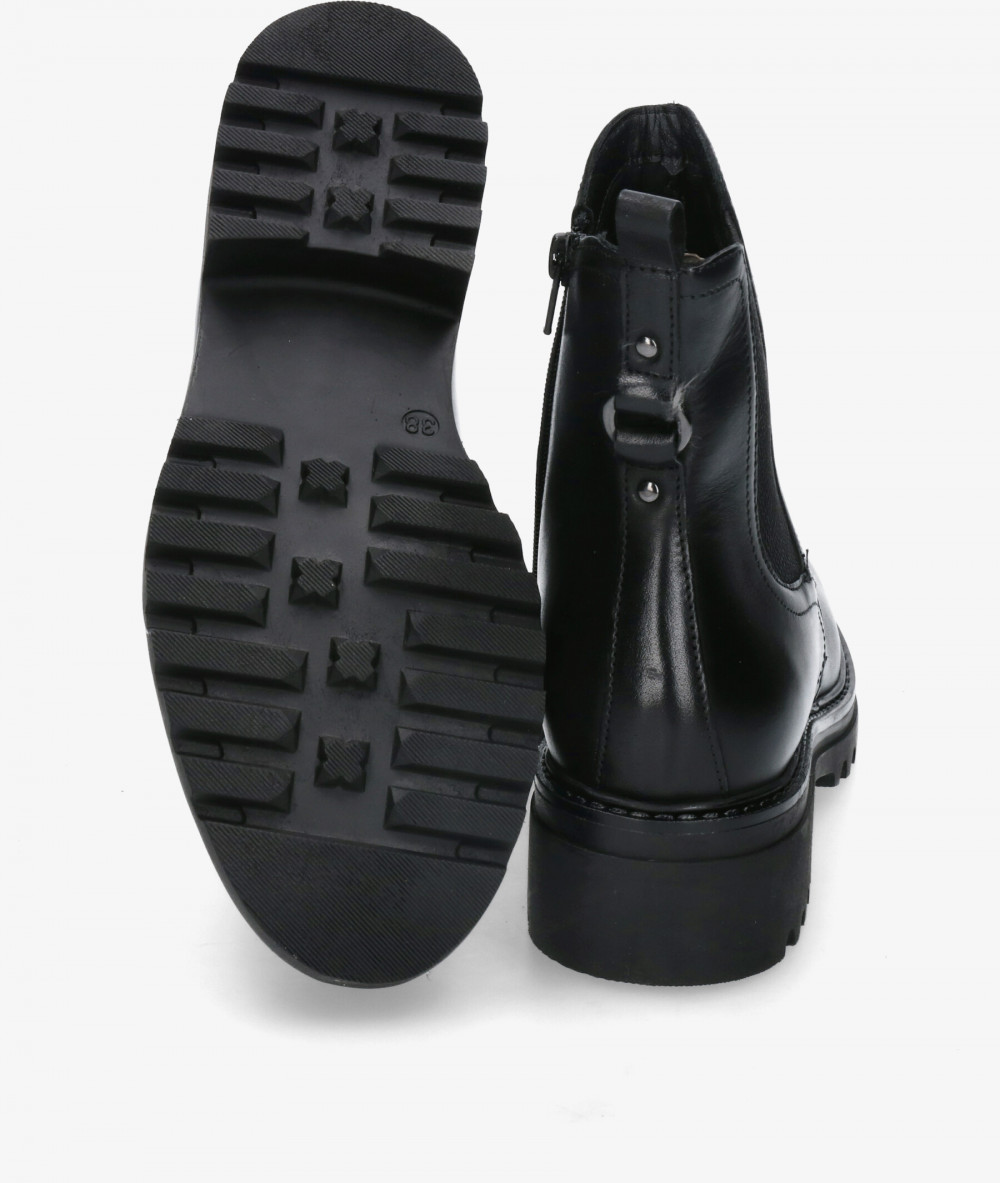 Botines Traveris LOR17-690 en negro