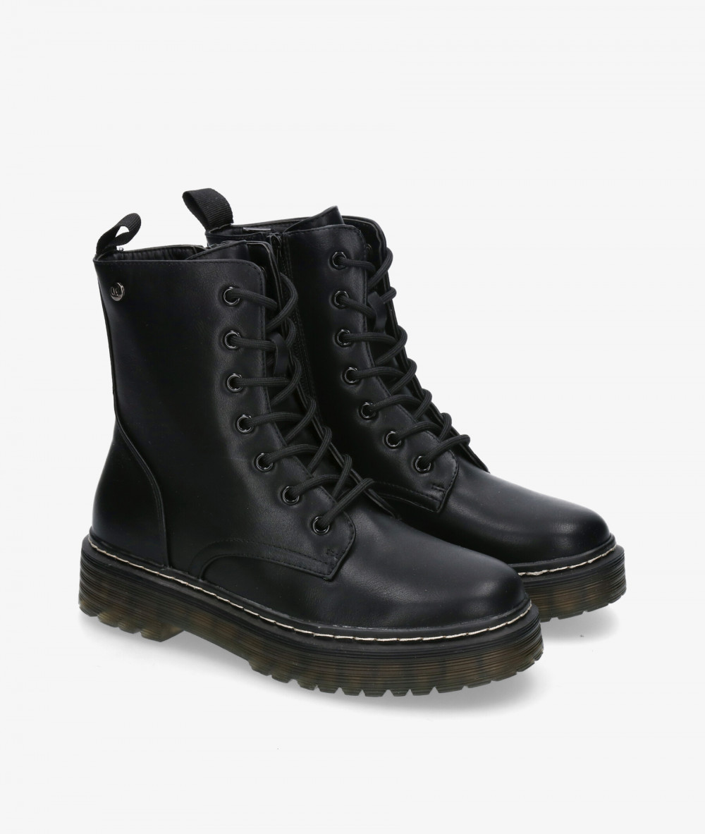 D'angela Ankle boots  25114 in black