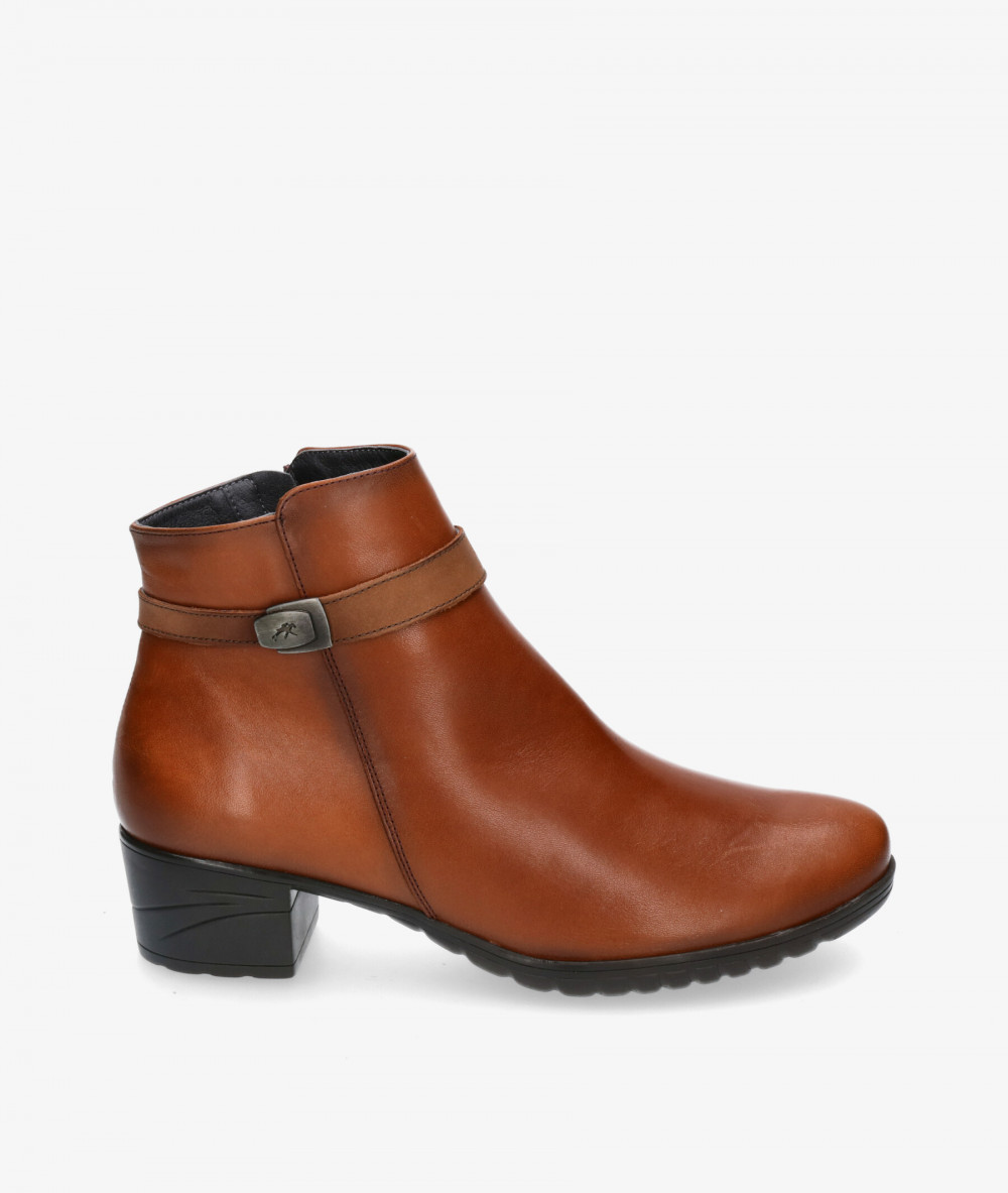 Botines Fluchos F0937 en cuero