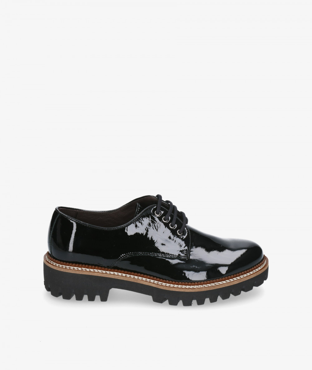 Zapatos inglés Kénnebec 7050 en charol negro Zapatos inglés Kénnebec 7050 en charol negro
