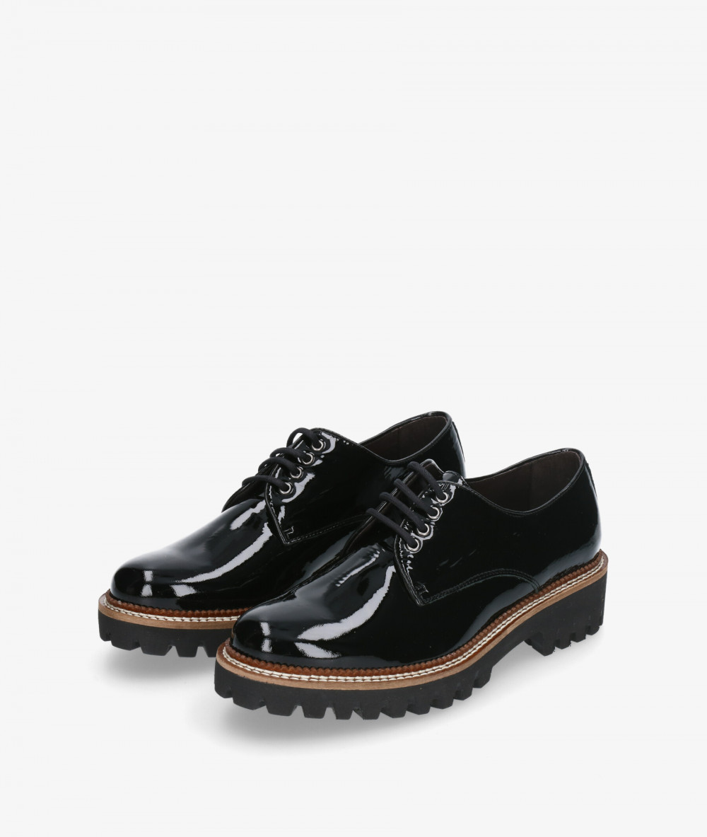 Zapatos inglés Kénnebec 7050 en charol negro Zapatos inglés Kénnebec 7050 en charol negro
