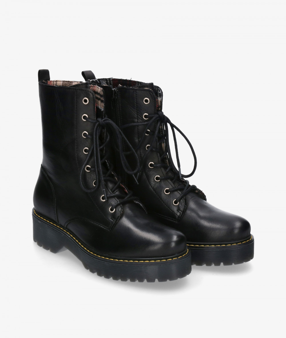 Botines Traveris B2139A en negro