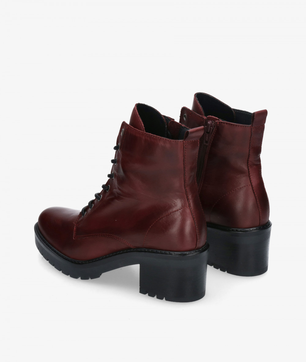 Botines Traveris IB1988 en burdeos
