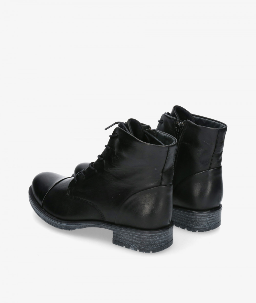 Botines Traveris  IB18246 en negro