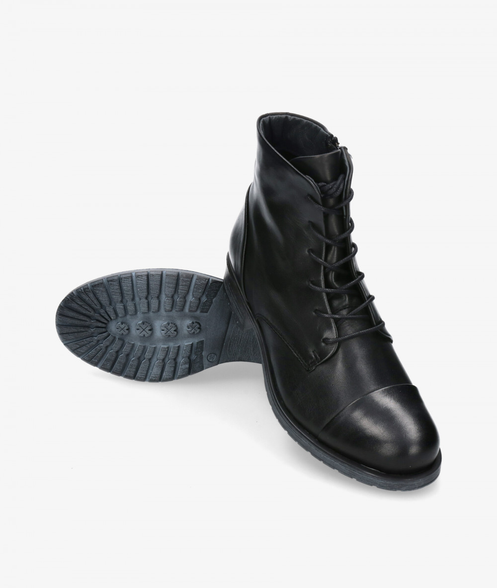 Botines Traveris  IB18246 en negro