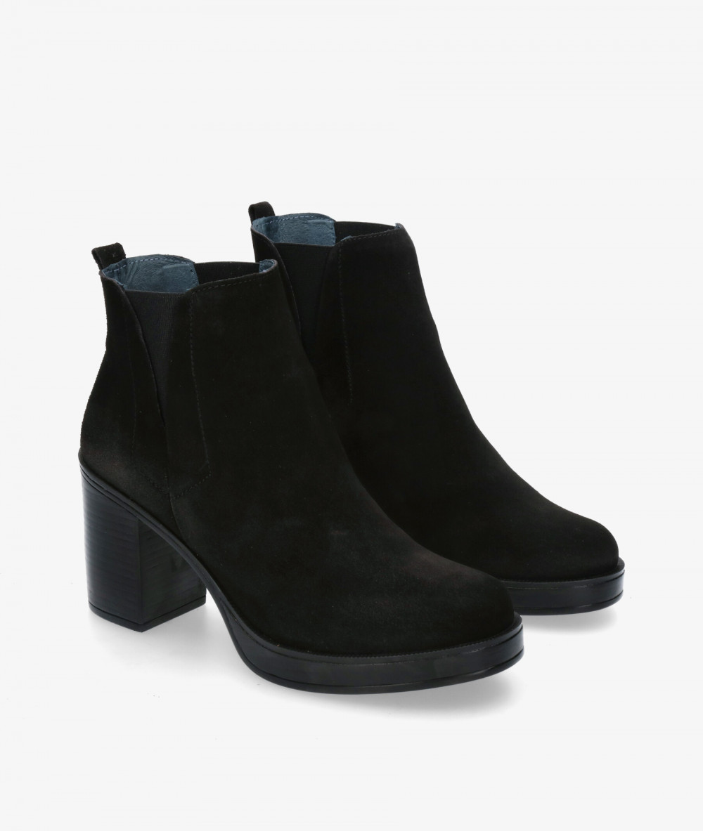 Funny Lola Ankle boots  452 in black split suede Funny Lola Ankle boots  452 in black split suede