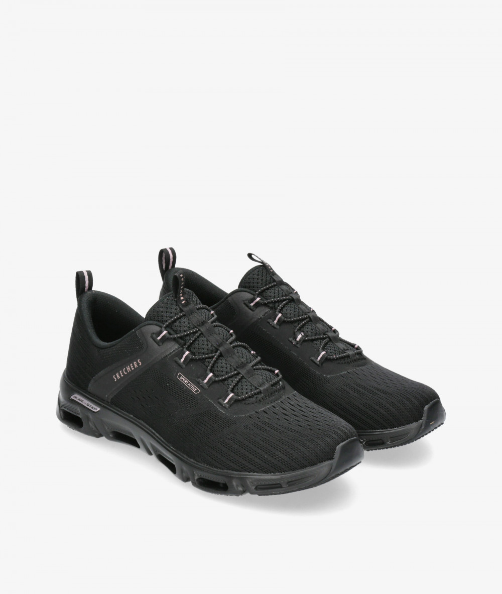 Deportivos Skechers 104601 en negro Deportivos Skechers 104601 en negro