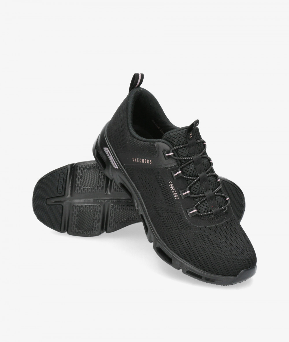 Deportivos Skechers 104601 en negro Deportivos Skechers 104601 en negro