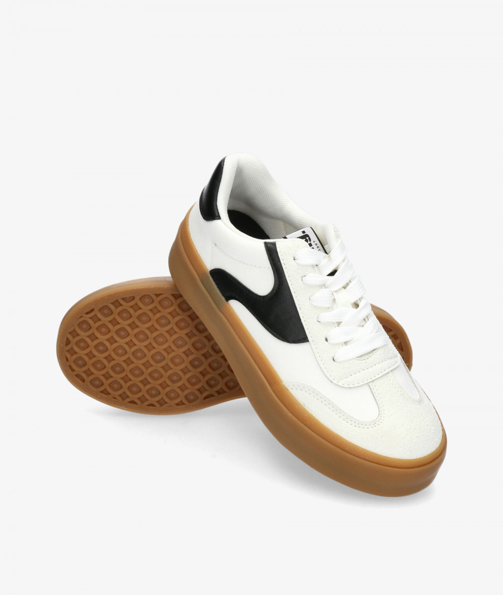 Deportivos Mustang  60541 en blanco Deportivos Mustang  60541 en blanco