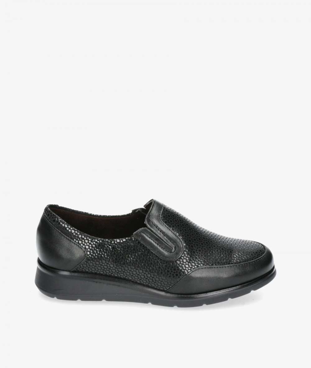 Zapatos confort Pitillos 10011 en negro Zapatos confort Pitillos 10011 en negro