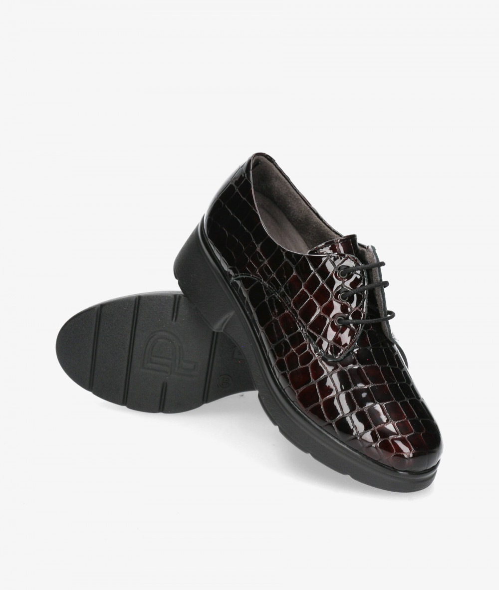 Zapatos inglés Pitillos 10057 en charol burdeos Zapatos inglés Pitillos 10057 en charol burdeos