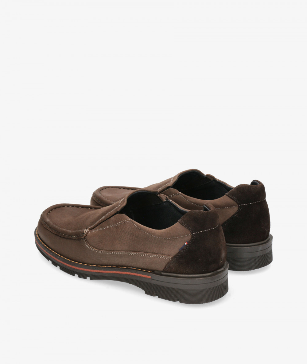 Zapatos casual Traveris 58309 en nobuck marrón Zapatos casual Traveris 58309 en nobuck marrón