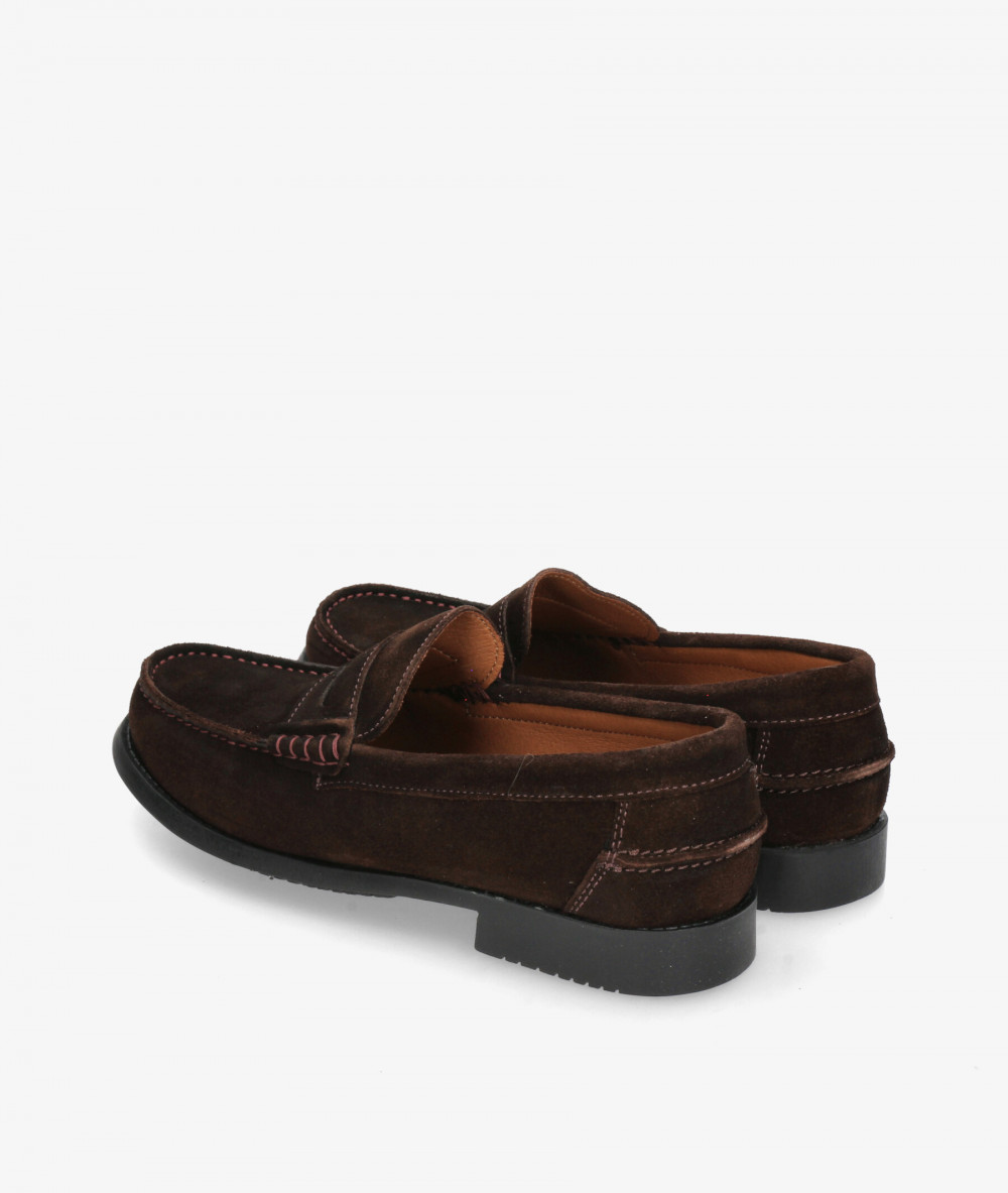 Zapatos de vestir Traveris 93000 en serraje marrón Zapatos de vestir Traveris 93000 en serraje marrón