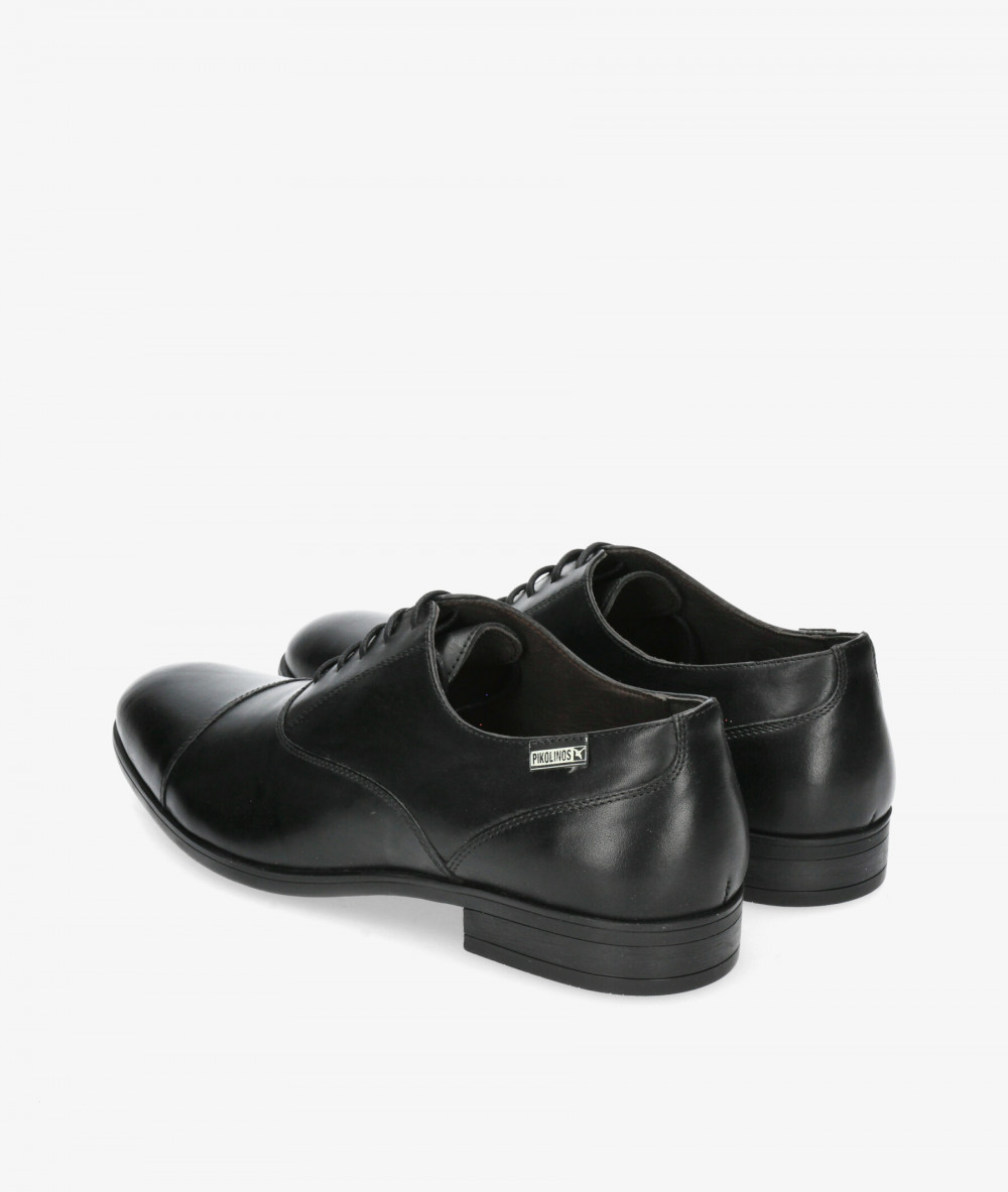 Zapatos de vestir Pikolinos M7J-4184 en negro Zapatos de vestir Pikolinos M7J-4184 en negro