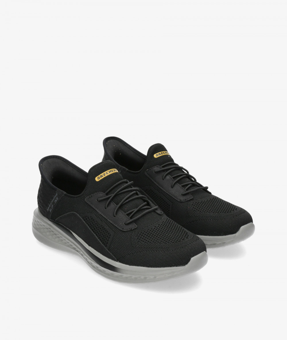 Deportivos Skechers 210891 en negro Deportivos Skechers 210891 en negro