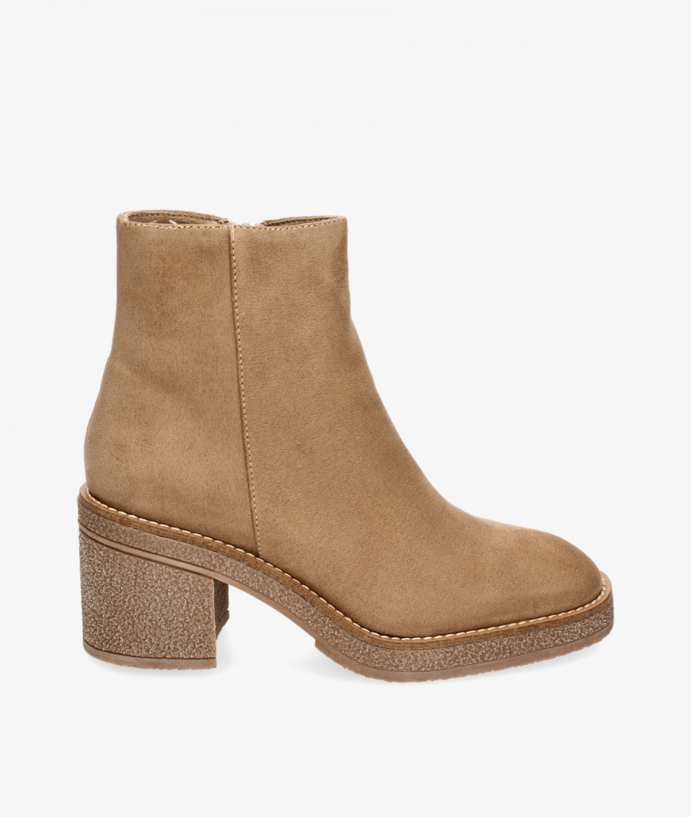 Botines CORINA  M3980 en beige Botines CORINA  M3980 en beige
