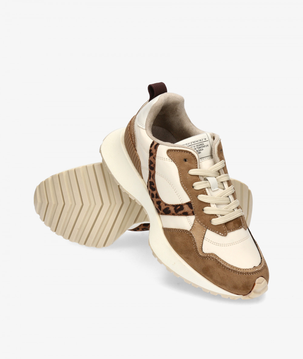 Deportivos CORINA  M4532 en beige Deportivos CORINA  M4532 en beige