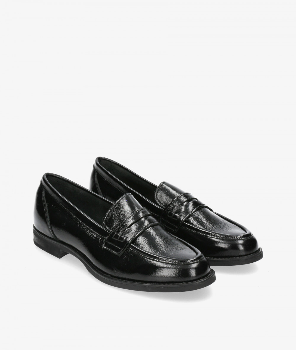 Mocasines Funny Lola 1186 en charol negro Mocasines Funny Lola 1186 en charol negro