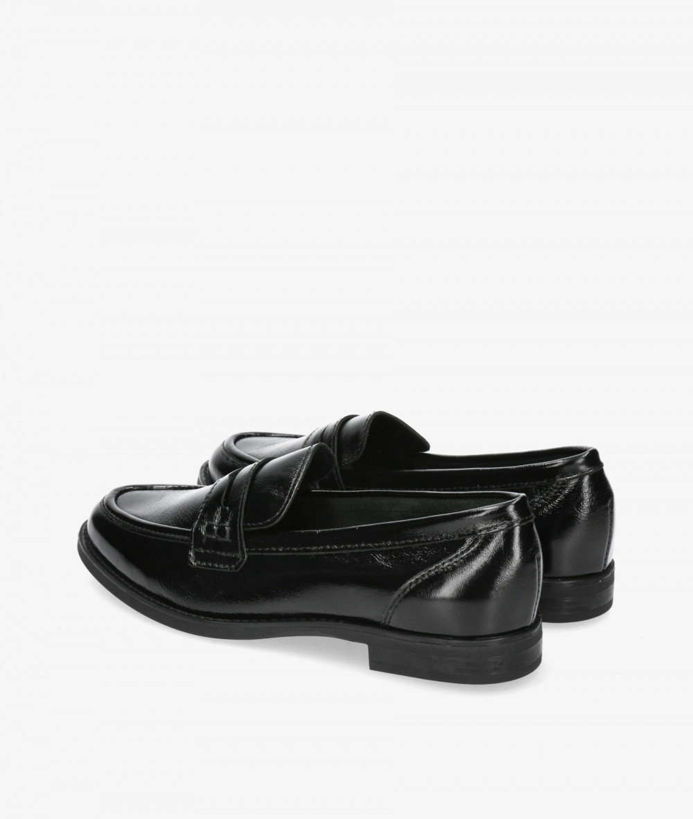 Mocasines Funny Lola 1186 en charol negro Mocasines Funny Lola 1186 en charol negro
