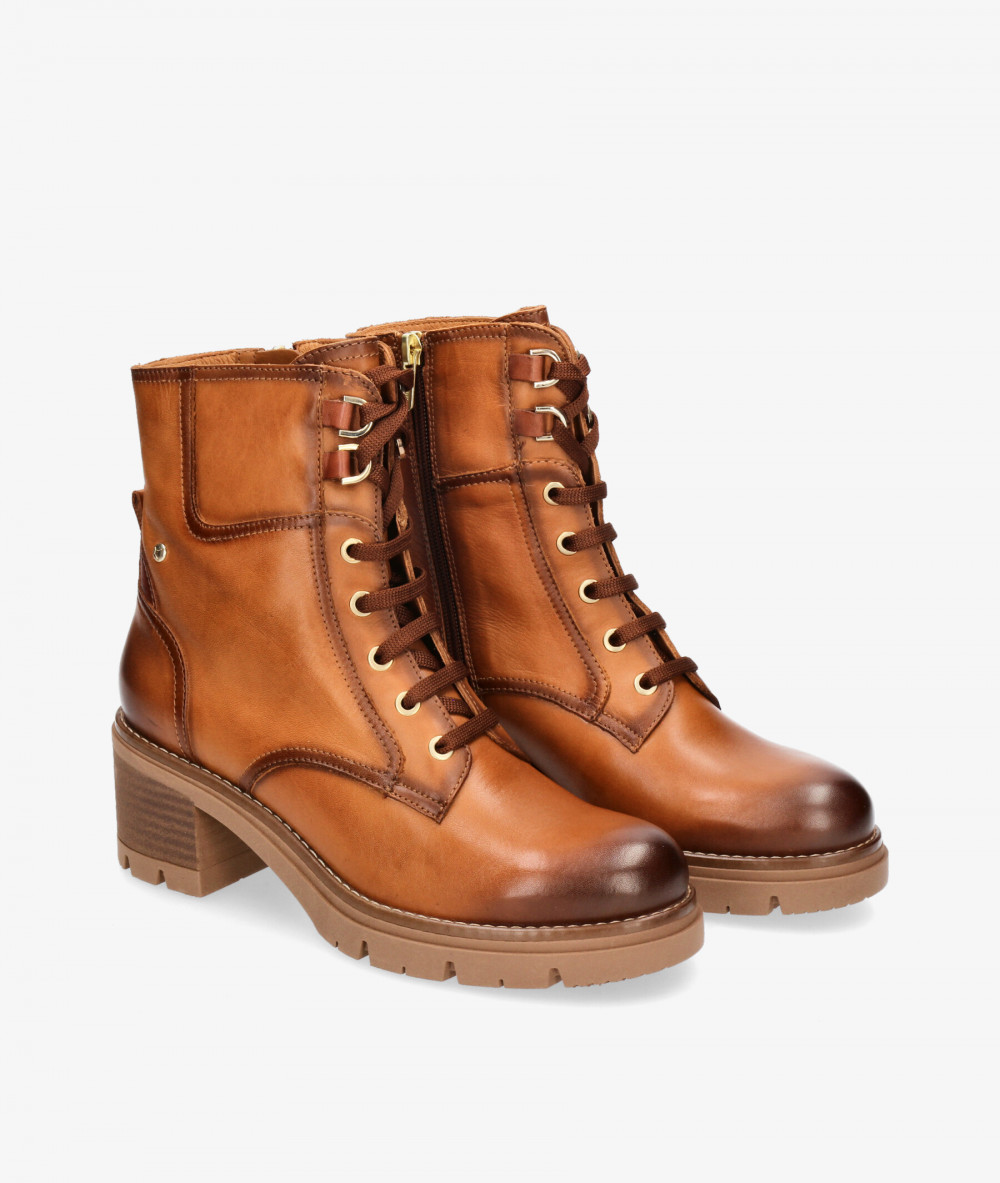 Botines Pikolinos  W0B-8552 en cuero Botines Pikolinos  W0B-8552 en cuero