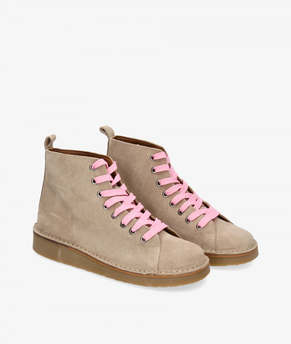 Botines Kénnebec BOTA 550 MUJER en serraje piedra