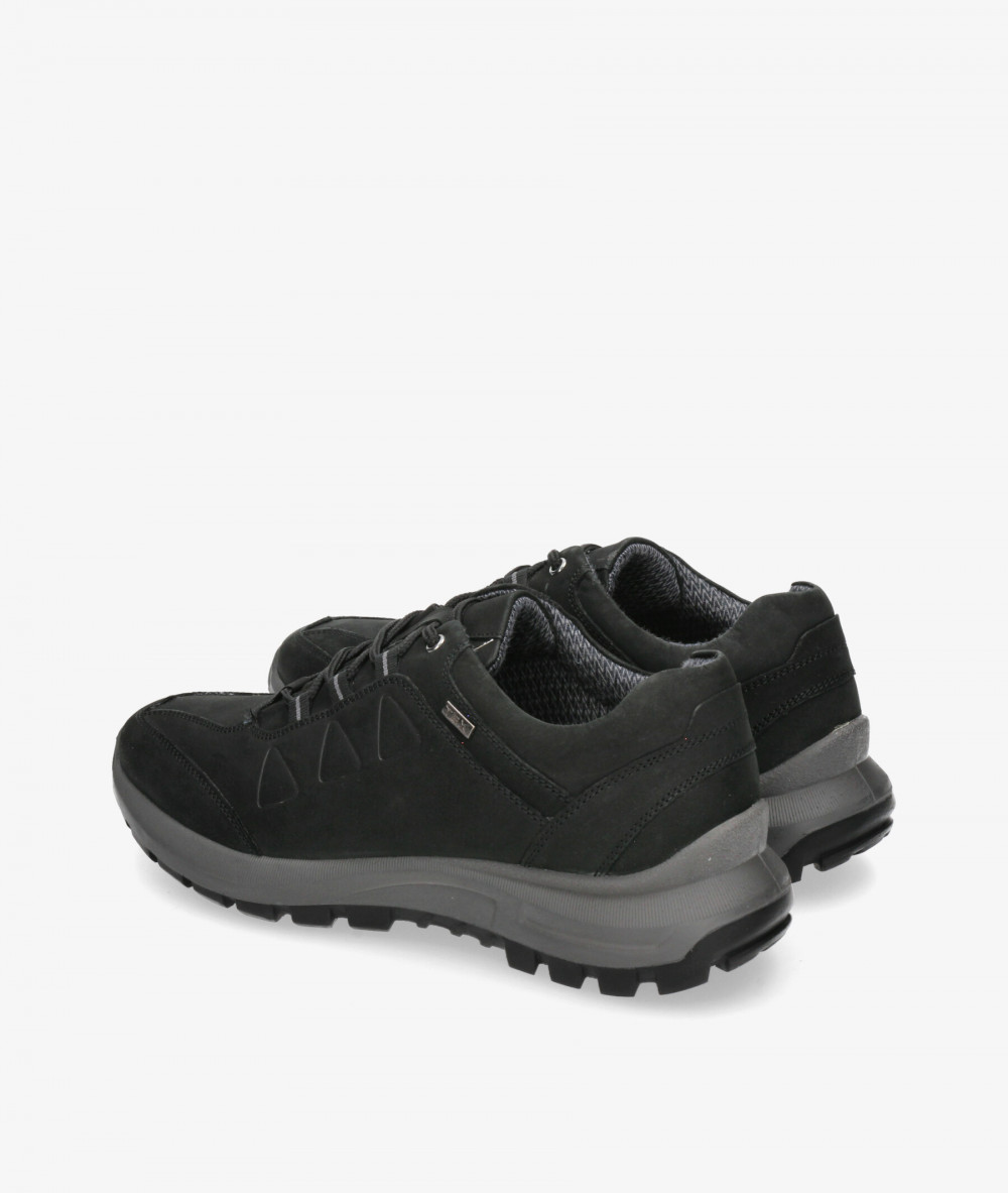 Zapatos casual St. Gallen SAXO-03 en negro Zapatos casual St. Gallen SAXO-03 en negro