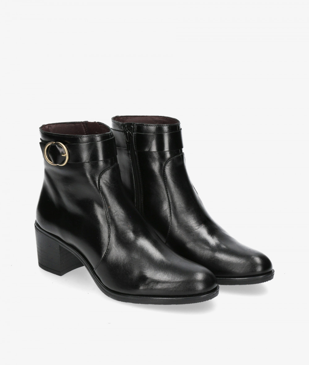 Botines pabloochoa.shoes  39028 en negro Botines pabloochoa.shoes  39028 en negro