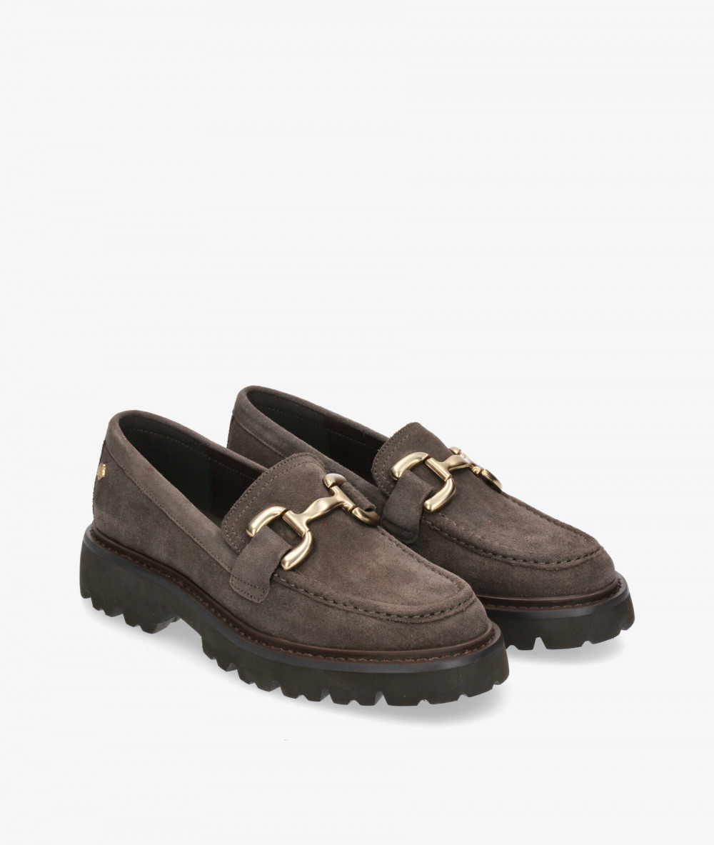 Mocasines Carmela 161952 en serraje gris