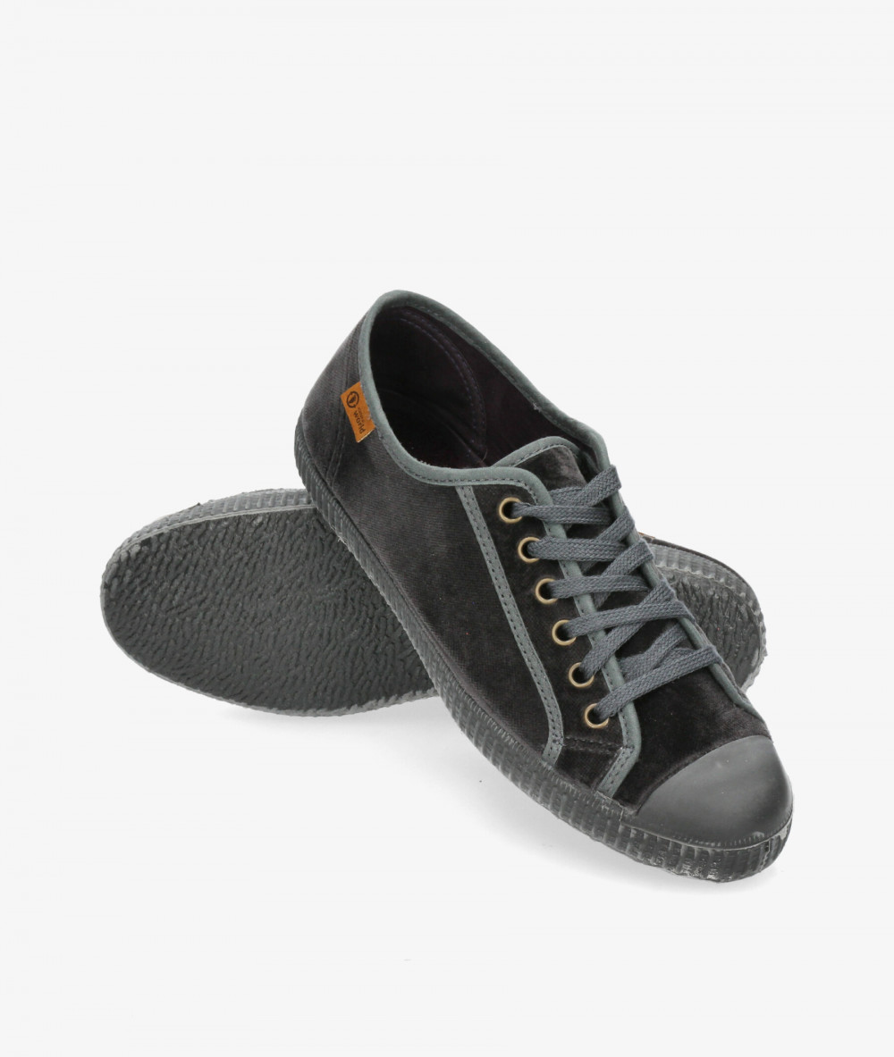 Deportivos Natural World  533 en gris Deportivos Natural World  533 en gris