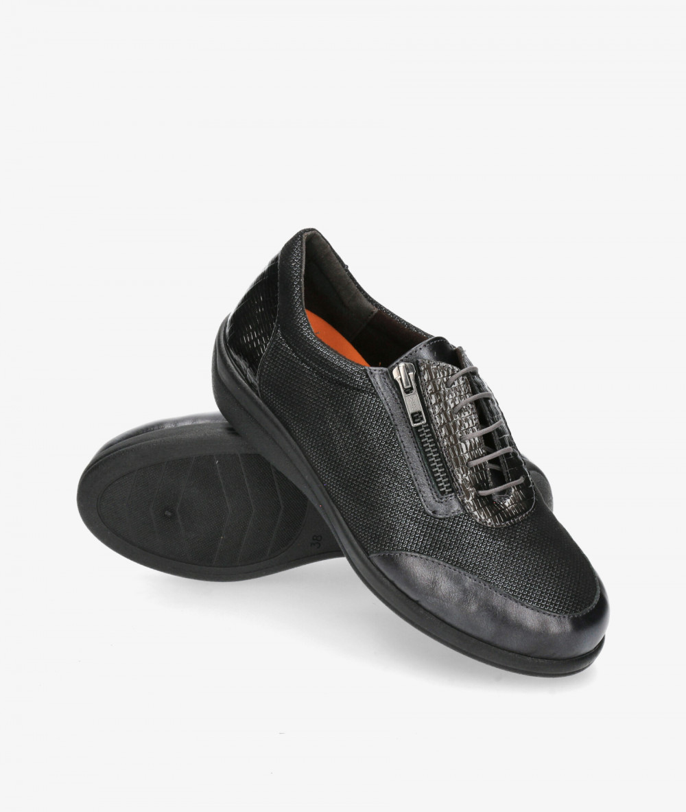 Zapatos confort DOCTOR CUTILLAS 43528 en negro Zapatos confort DOCTOR CUTILLAS 43528 en negro