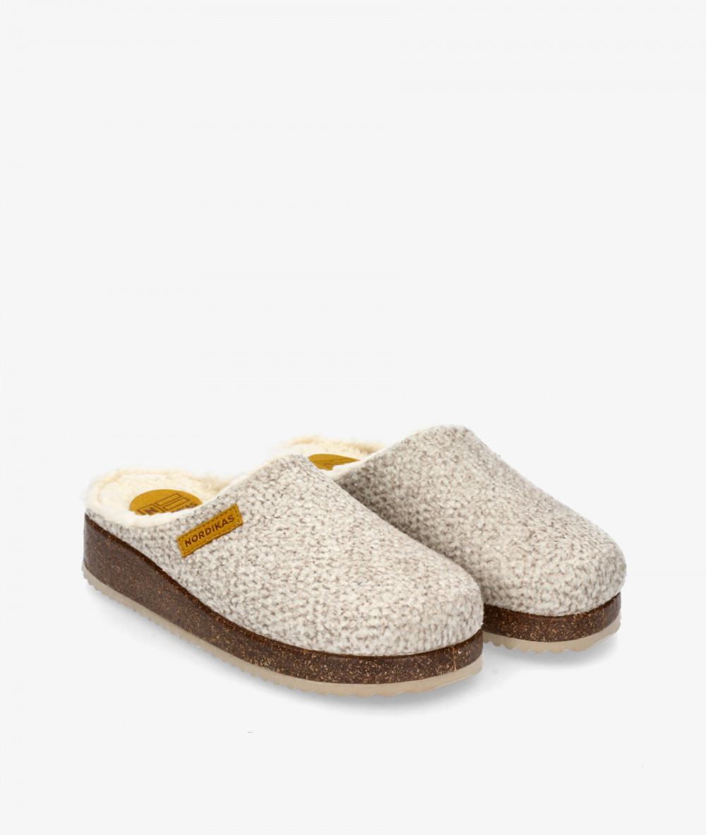Chinela Nordikas 2243 en beige Chinela Nordikas 2243 en beige