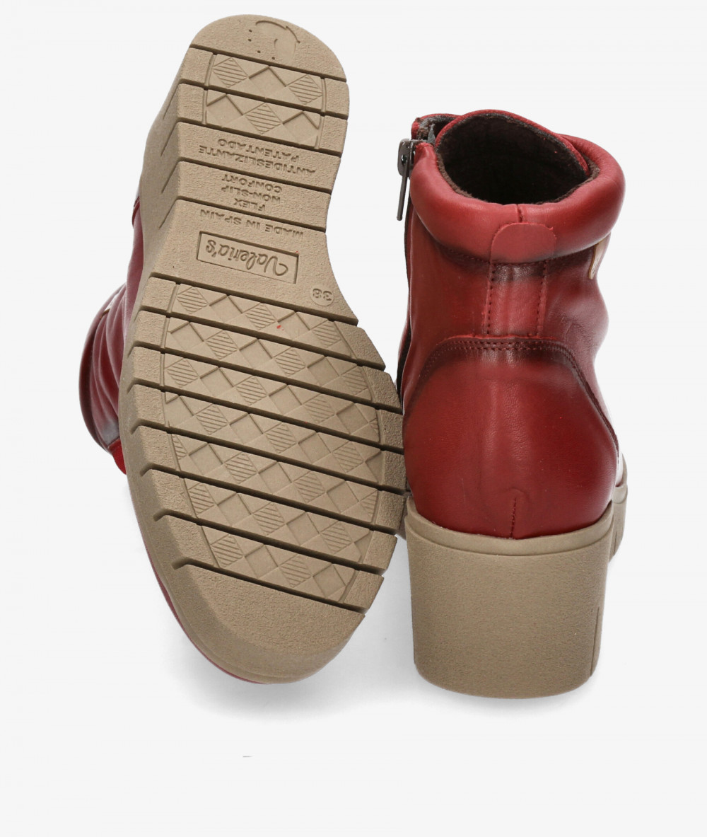 Botines Valeria´s  1541 en cereza Botines Valeria´s  1541 en cereza