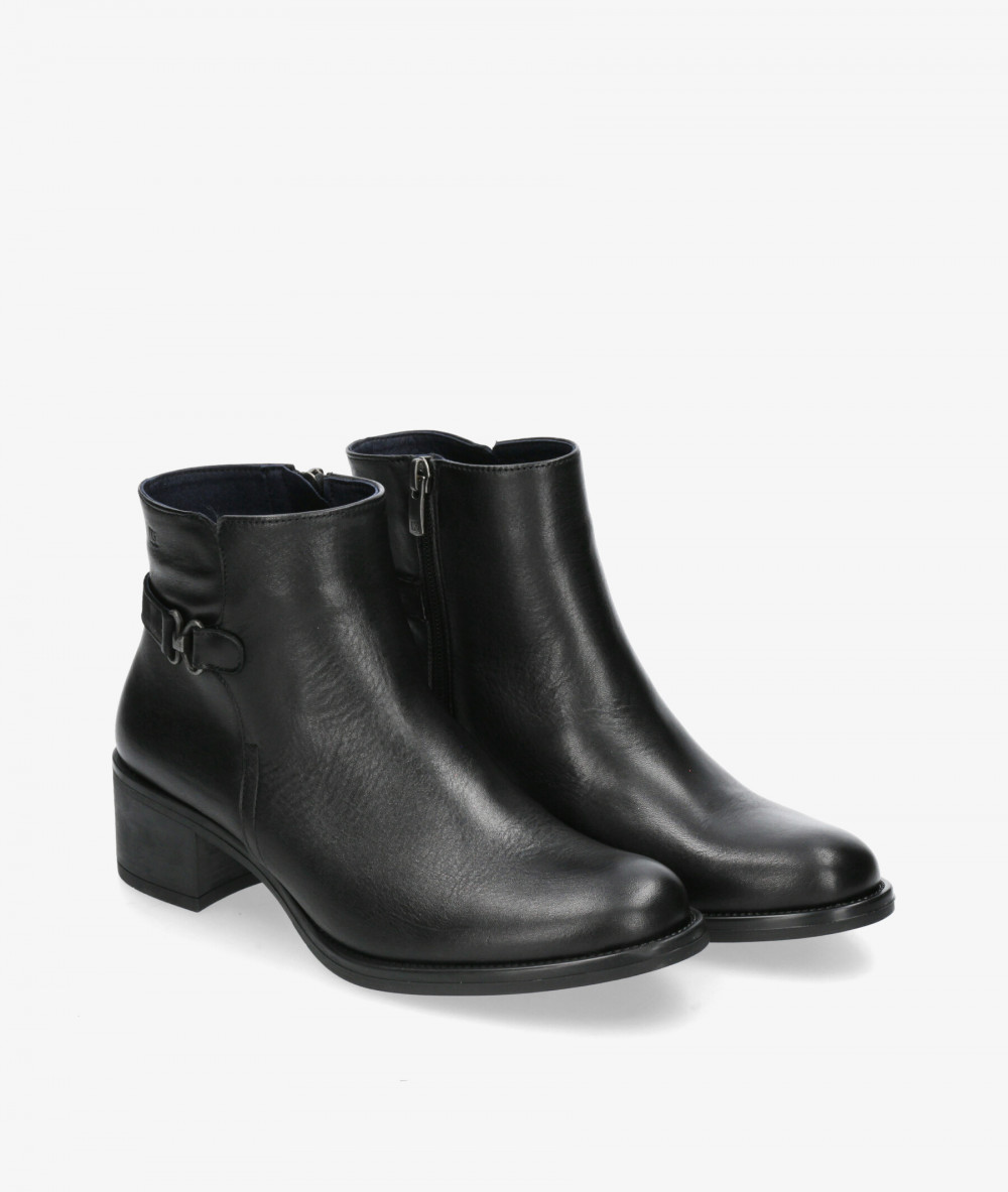 Botines Dorking  8966 en negro Botines Dorking  8966 en negro