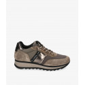 Taupe Taupe