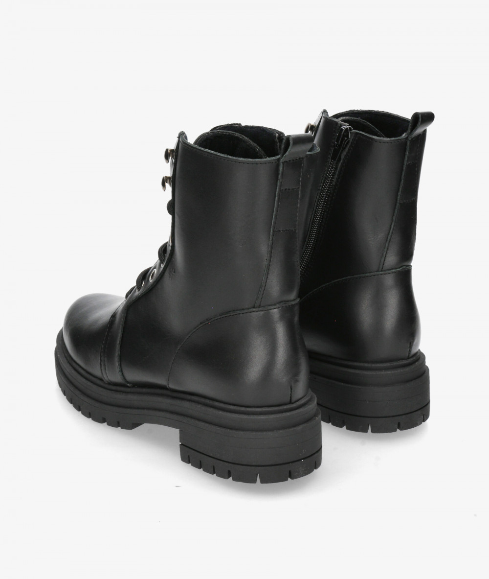 Botines pabloochoa.shoes  LOU A102 en negro Botines pabloochoa.shoes  LOU A102 en negro