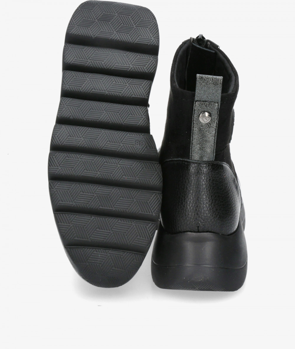 Deportivos Amarpies  27098 en negro Deportivos Amarpies  27098 en negro