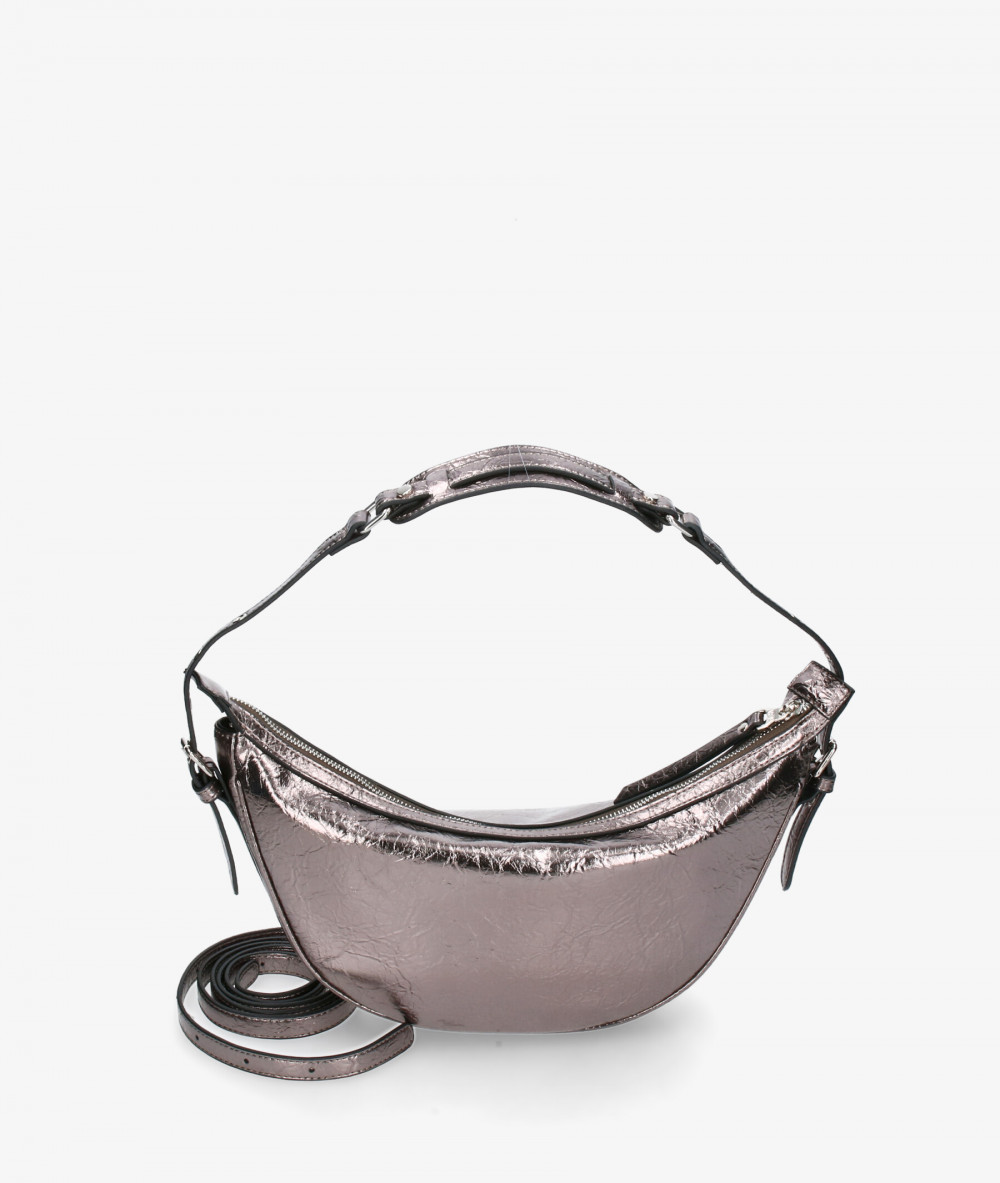Elevate your look! Our BOLSO de COLGAR collection a combination of design, quality and comfort for your daily outfits