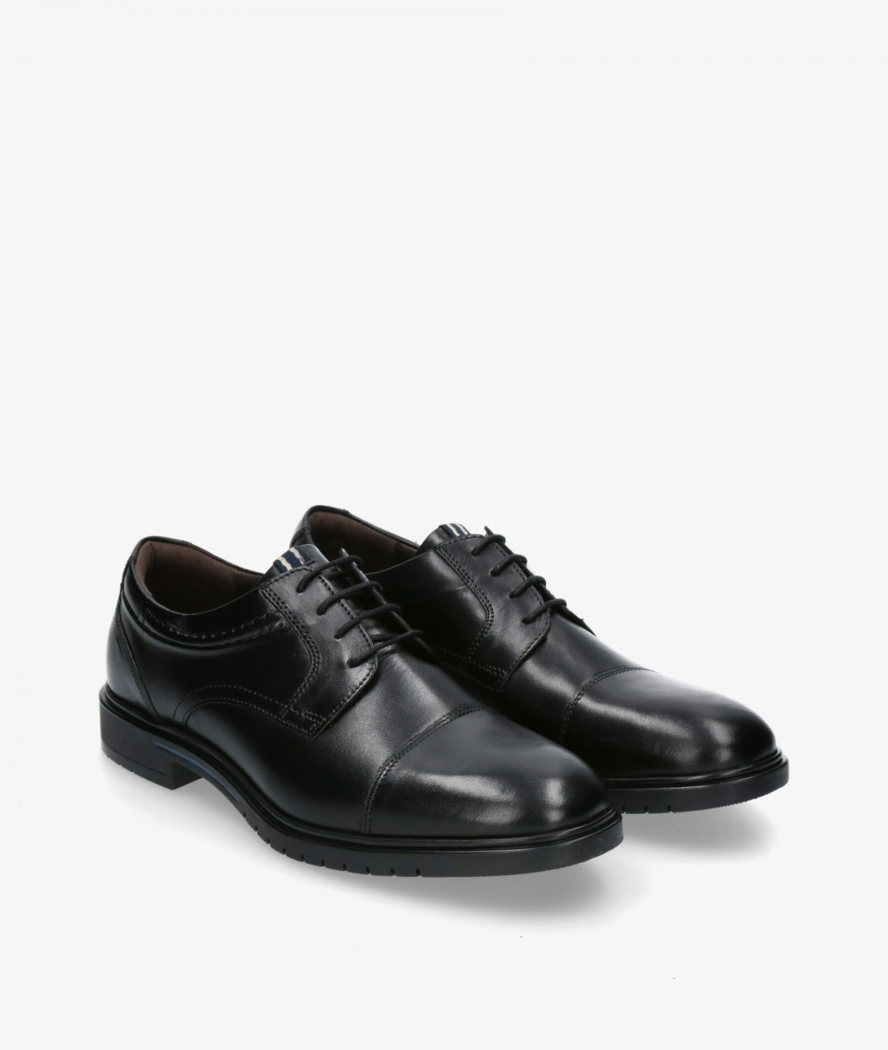 Zapatos de vestir Traveris LOR32 - 5230 en negro Zapatos de vestir Traveris LOR32 - 5230 en negro