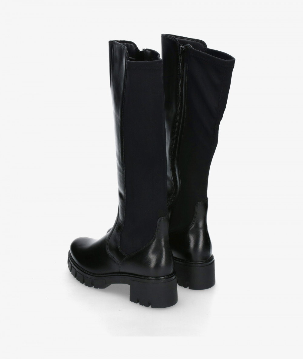 Botas Traveris  LOR28 - 1442 en negro Botas Traveris  LOR28 - 1442 en negro