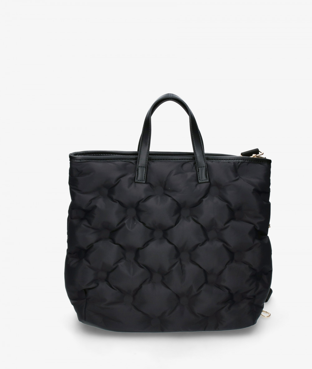 Elevate your look! Our Bag collection a combination of design, quality and comfort for your daily outfits